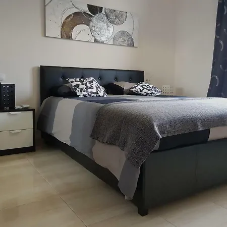Luxury El Pueblo פלאיה בלנקה